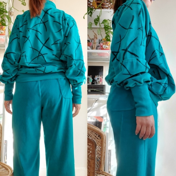Vintage 80s Velour Tracksuit - Picture 2 of 10